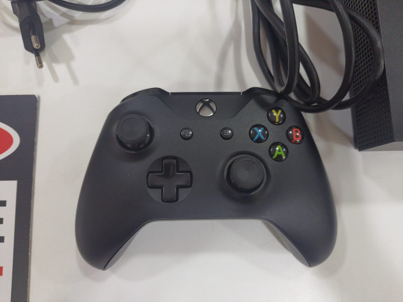 Xbox One X 1TB (Usado) - Shock Games